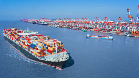 China’s 2021 Import and Export Goods Trade to Hit 6 Trillion Dollars
